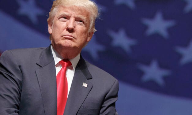 Vinitaly 2025, il vino italiano cambia rotta: “Con Trump perdiamo 323 milioni di euro l’anno”