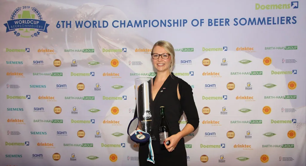 Elisa Raus è la vincitrice del Sesto Campionato Mondiale dei Biersommelier Doemens Academy