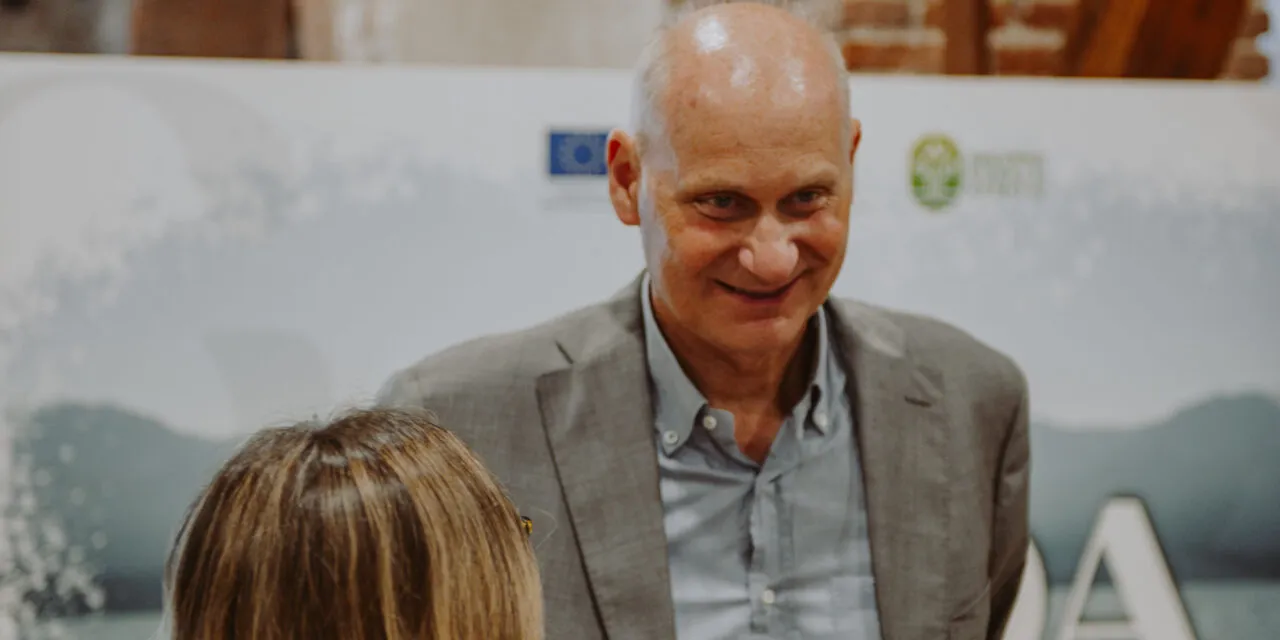 Garda DOC: L’enoturismo come leva strategica per l’identità del brand