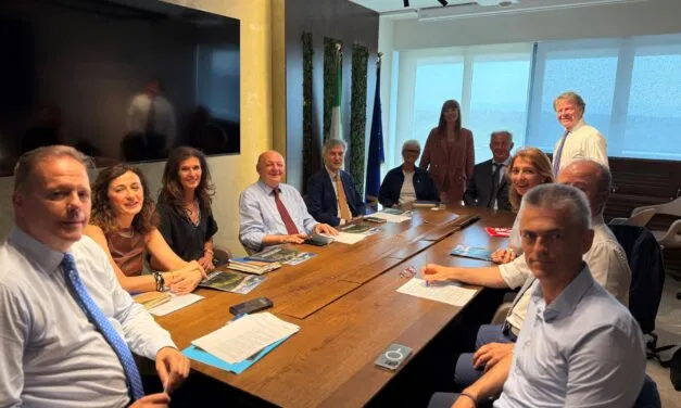 Economia wood-based come risposta alle emergenze clima ed energia: Veronafiere e Progetto Fuoco incontrano Pichetto Fratin